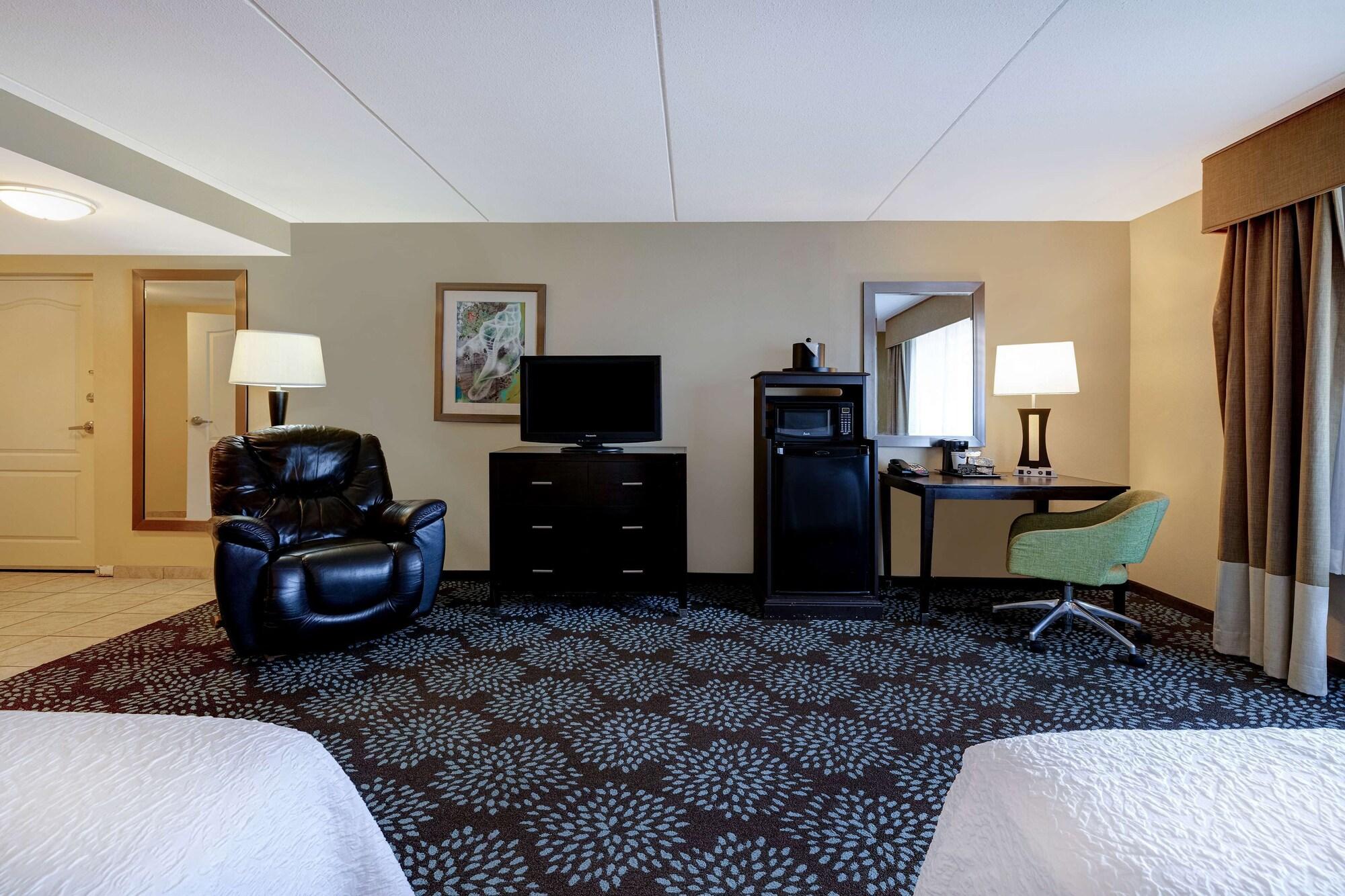 Hampton Inn & Suites Pensacola/Gulf Breeze Exterior photo